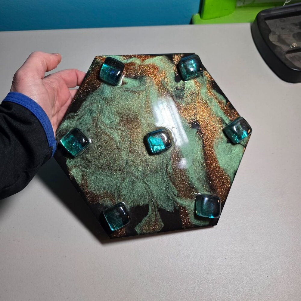 Beautiful Handmade Glass Trivet - Picture 5 of 5
